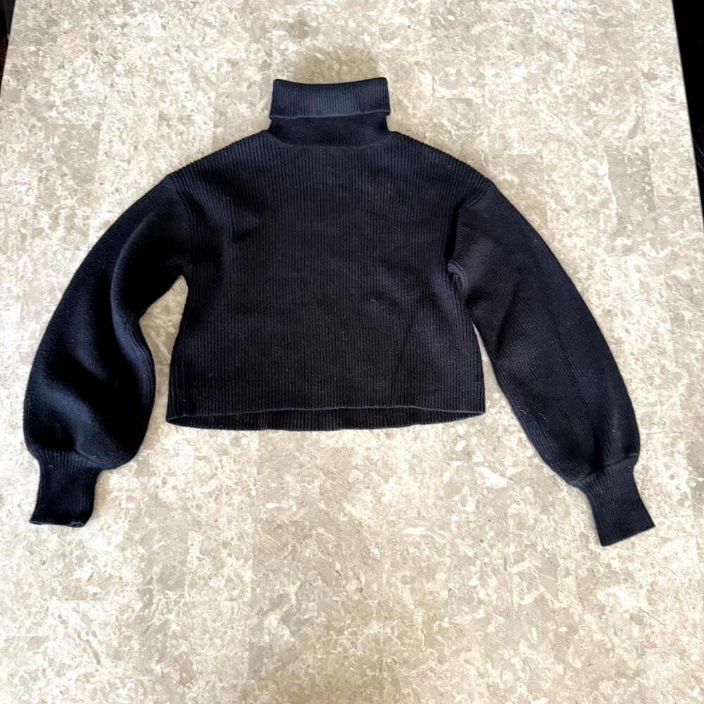 Blue Rain by Francesca:s Black Ribbed Turtleneck Sweater- Small
